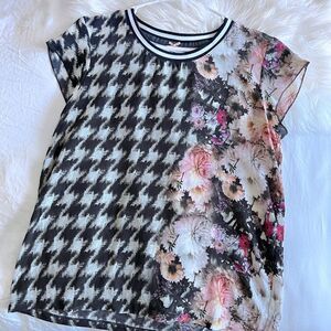 Marc Cain  blouse 100% Silk size S